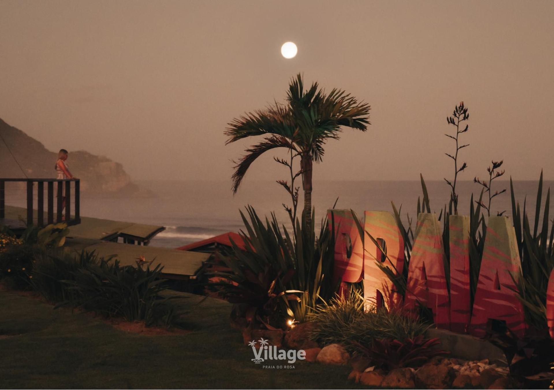 Village Praia Do Rosa Buitenkant foto